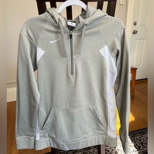 Nike grey women’s quarter zip sweatshirt